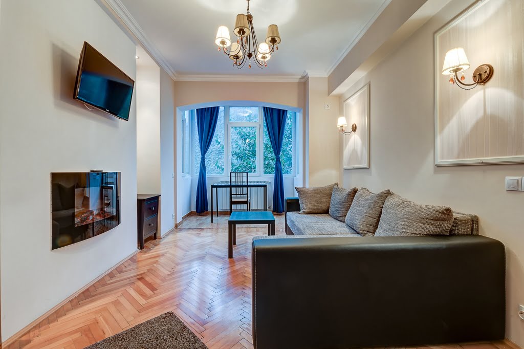 Piata Kogalniceanu – Parc Cismigiu – apartament 2 camere mobilat si utilat
